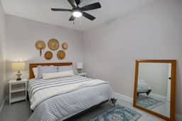 887 Casa Ybel A