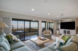 Gulfside Place 325