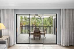 SS Tennis Villa 3222