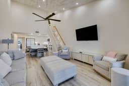 SS Beach Villa 2535