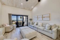 SS Beach Villa 2535