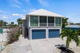 144 Mango St