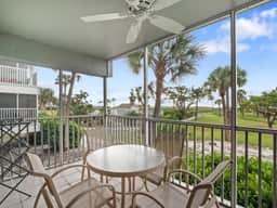 SS Beach Villas 2216