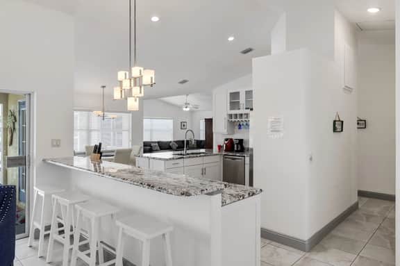 16689 Wellington Lak