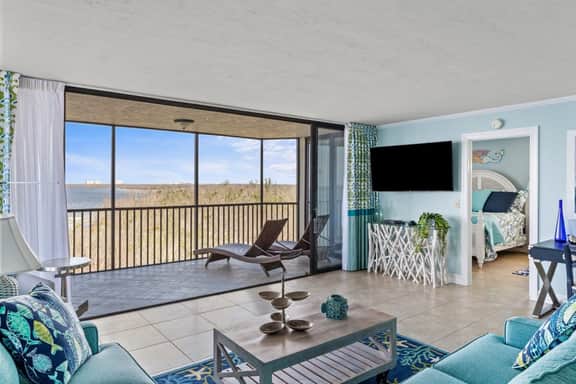 Harbour Tower 417