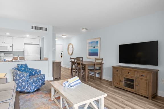 SS Tennis Villa 3221