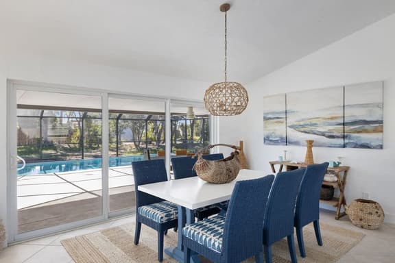 426 Lake Murex